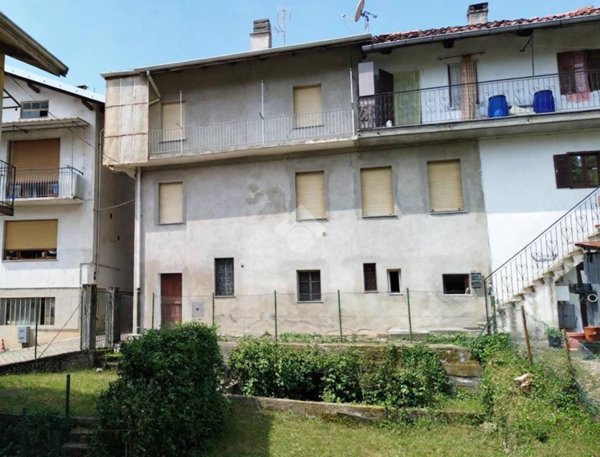casa indipendente in vendita a Valdilana in zona Mosso