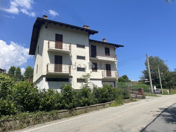 appartamento in vendita a Valdilana in zona Pratrivero