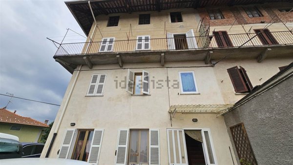 casa indipendente in vendita a Valdilana in zona Mosso