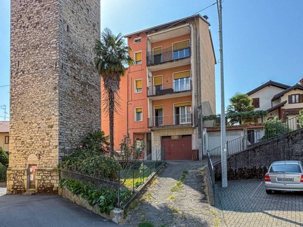 appartamento in vendita a Valdilana in zona Pratrivero