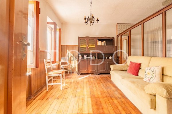 casa indipendente in vendita a Valdilana in zona Mosso