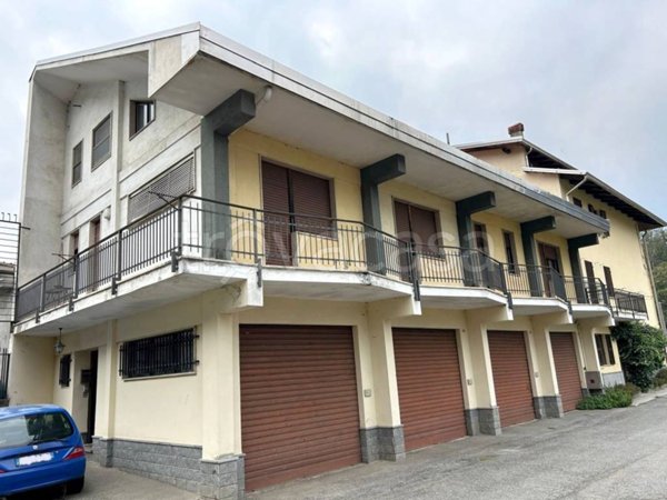 casa indipendente in vendita a Valdilana in zona Vico