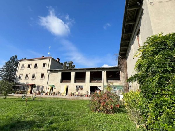 casa indipendente in vendita ad Altavilla Monferrato