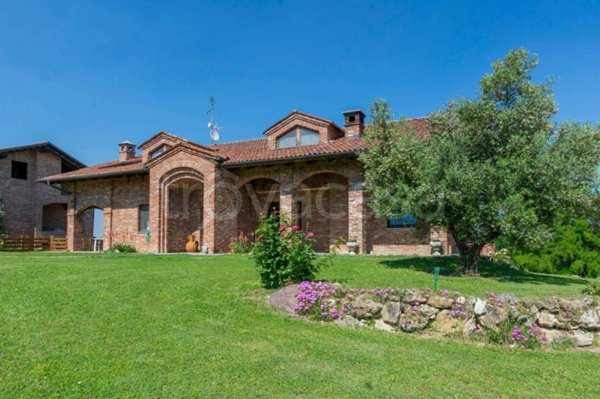 casa indipendente in vendita ad Altavilla Monferrato