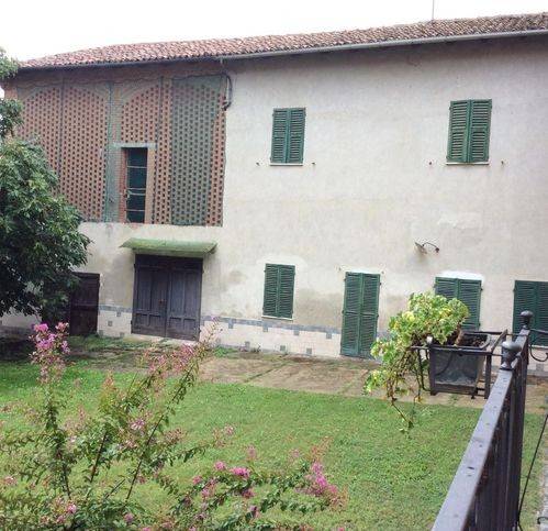 casa indipendente in vendita ad Altavilla Monferrato