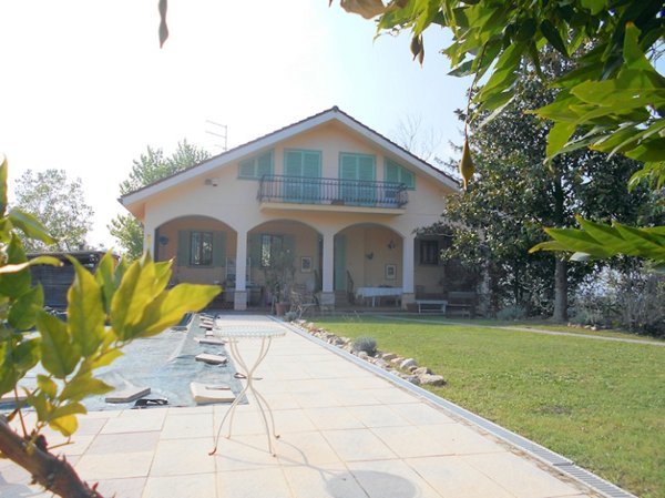 casa indipendente in vendita ad Altavilla Monferrato