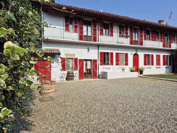 casa indipendente in vendita ad Altavilla Monferrato