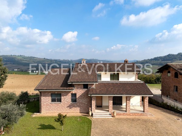 casa indipendente in vendita ad Altavilla Monferrato