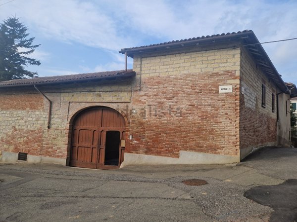 casa indipendente in vendita ad Altavilla Monferrato