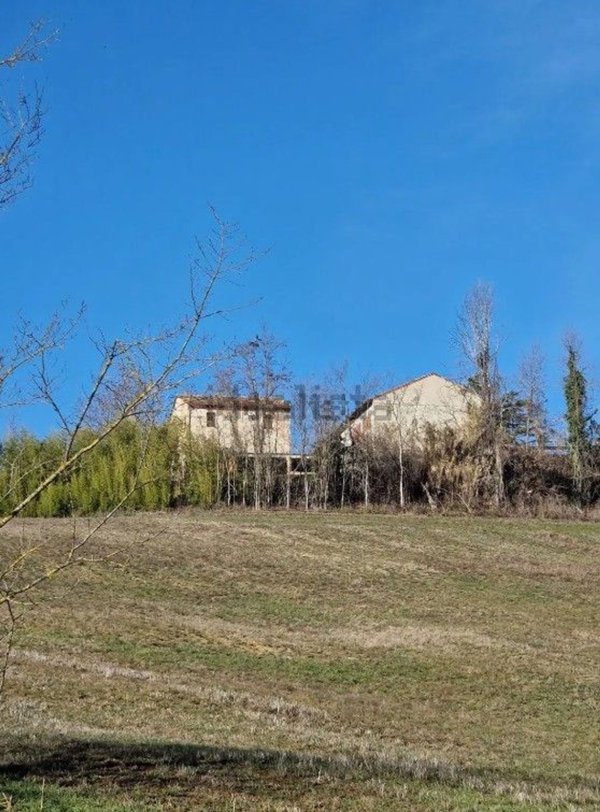 casa indipendente in vendita ad Altavilla Monferrato in zona Franchini