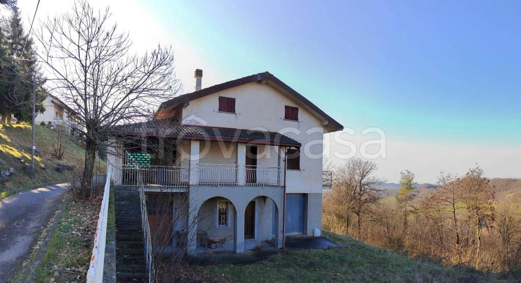 casa indipendente in vendita ad Arquata Scrivia