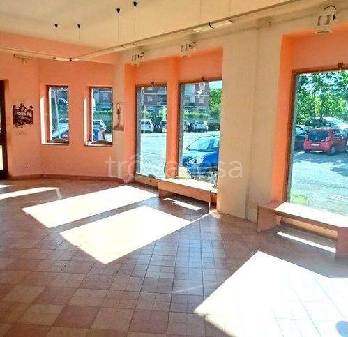 negozio in vendita ad Arquata Scrivia