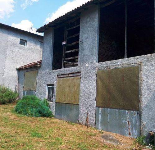 casa indipendente in vendita ad Arquata Scrivia in zona Vocemola
