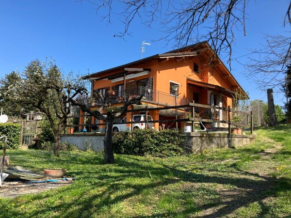 casa indipendente in vendita ad Arquata Scrivia