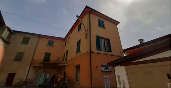 appartamento in vendita ad Arquata Scrivia in zona Varinella