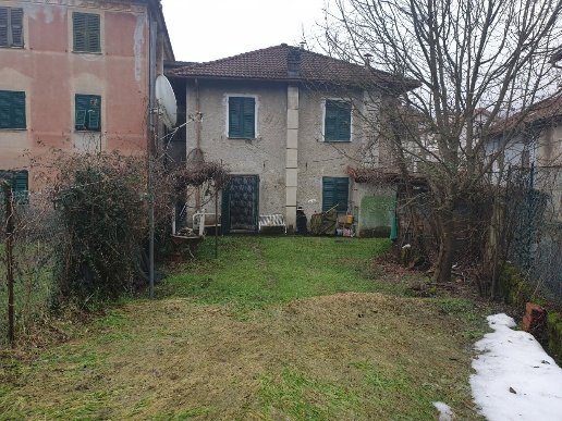casa indipendente in vendita ad Arquata Scrivia
