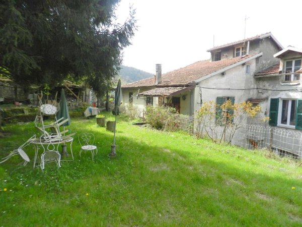 appartamento in vendita ad Arquata Scrivia in zona Rigoroso