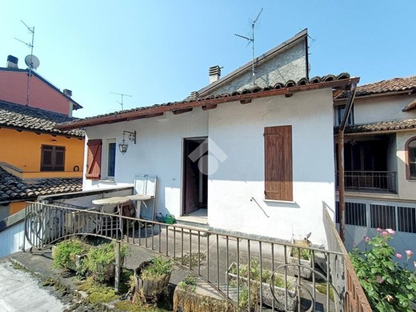 casa semindipendente in vendita ad Arquata Scrivia