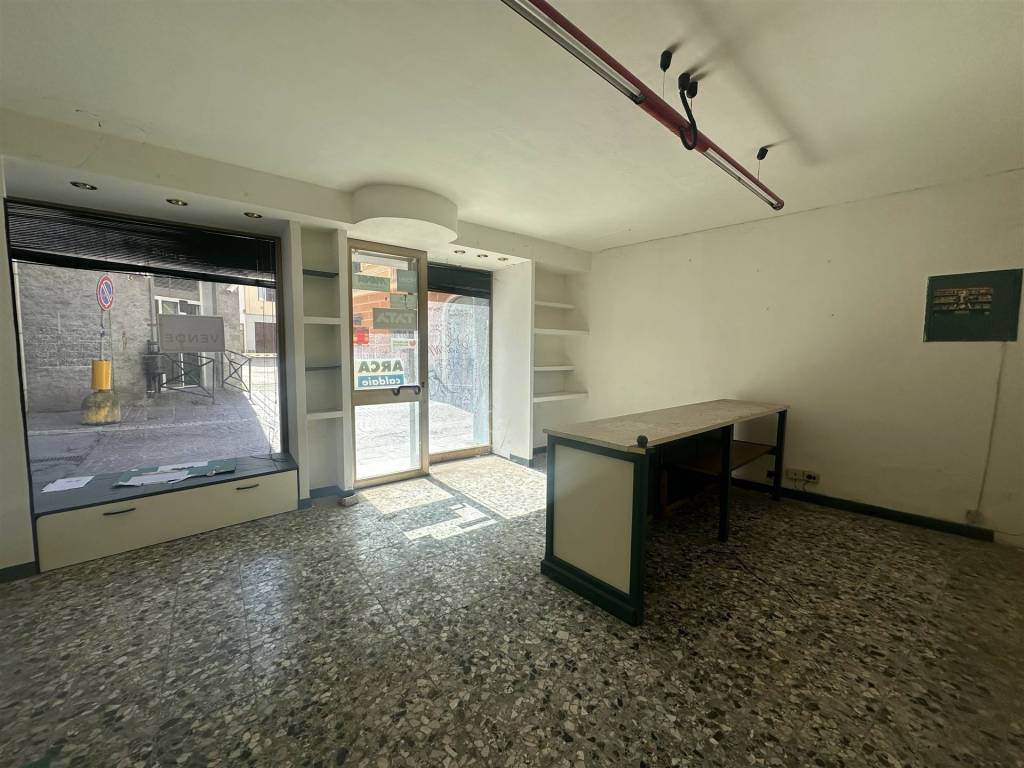 negozio in vendita ad Arquata Scrivia