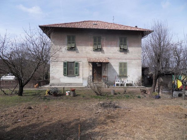 casa indipendente in vendita ad Arquata Scrivia