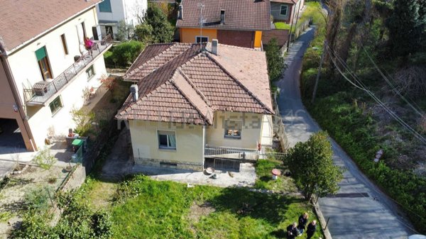 casa indipendente in vendita ad Arquata Scrivia
