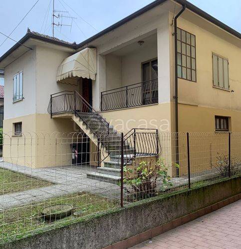 casa indipendente in vendita ad Arquata Scrivia