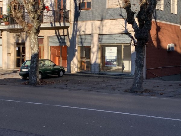 locale commerciale in vendita ad Arquata Scrivia