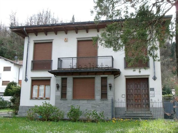 casa indipendente in vendita ad Arquata Scrivia