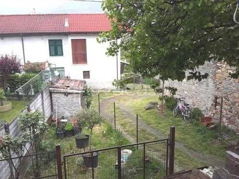 appartamento in vendita ad Arquata Scrivia in zona Vocemola