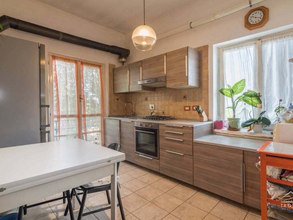 appartamento in vendita ad Arquata Scrivia in zona Pessino