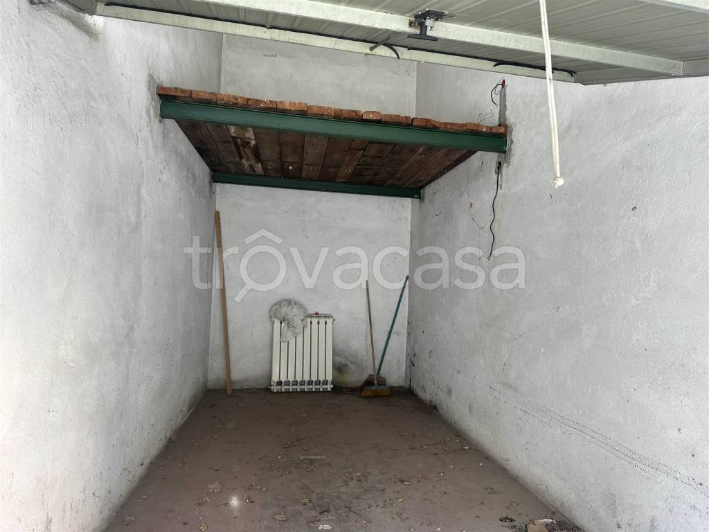 box auto in vendita ad Arquata Scrivia