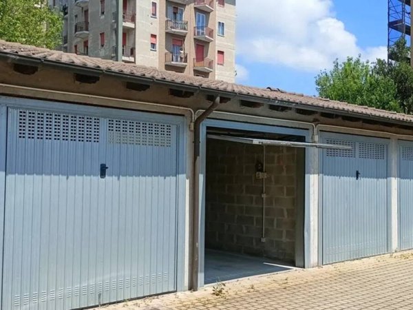 box auto in vendita ad Arquata Scrivia