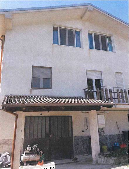 casa indipendente in vendita ad Avolasca