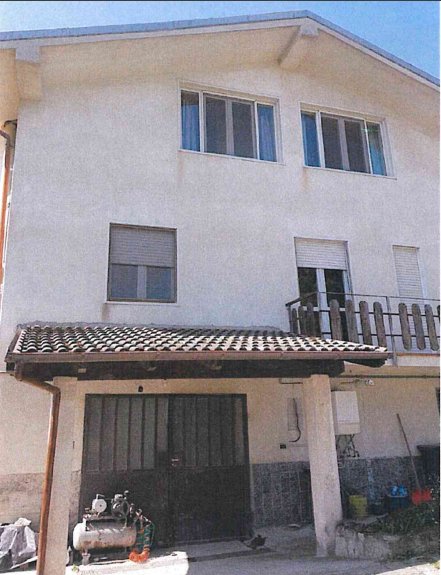casa indipendente in vendita ad Avolasca