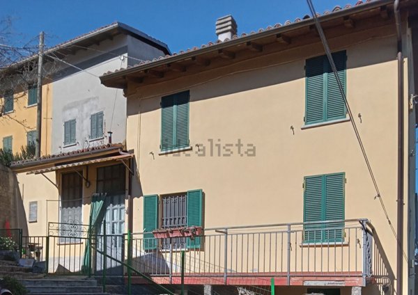 casa indipendente in vendita ad Avolasca in zona Casa Borella