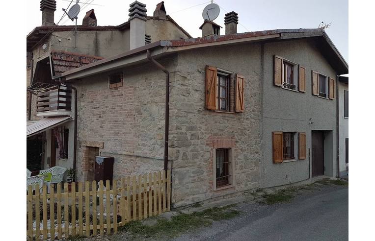 casa indipendente in vendita ad Avolasca