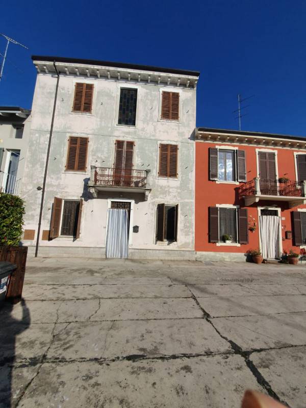 casa indipendente in vendita a Balzola