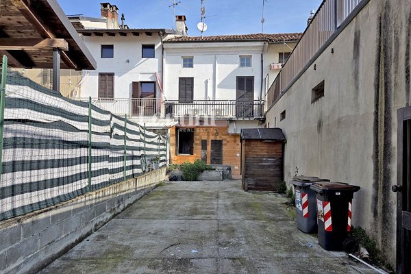 casa indipendente in vendita a Balzola