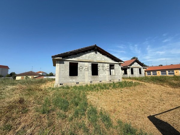 casa indipendente in vendita a Balzola