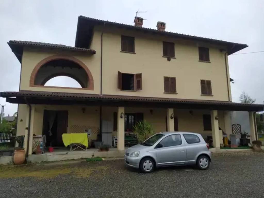 casa indipendente in vendita a Basaluzzo