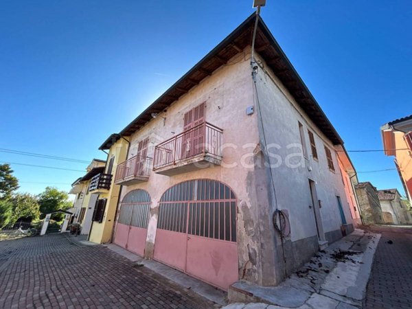 casa indipendente in vendita a Basaluzzo
