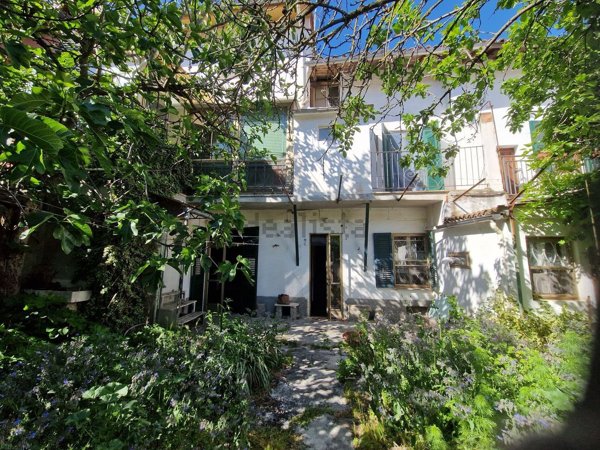 casa indipendente in vendita a Basaluzzo