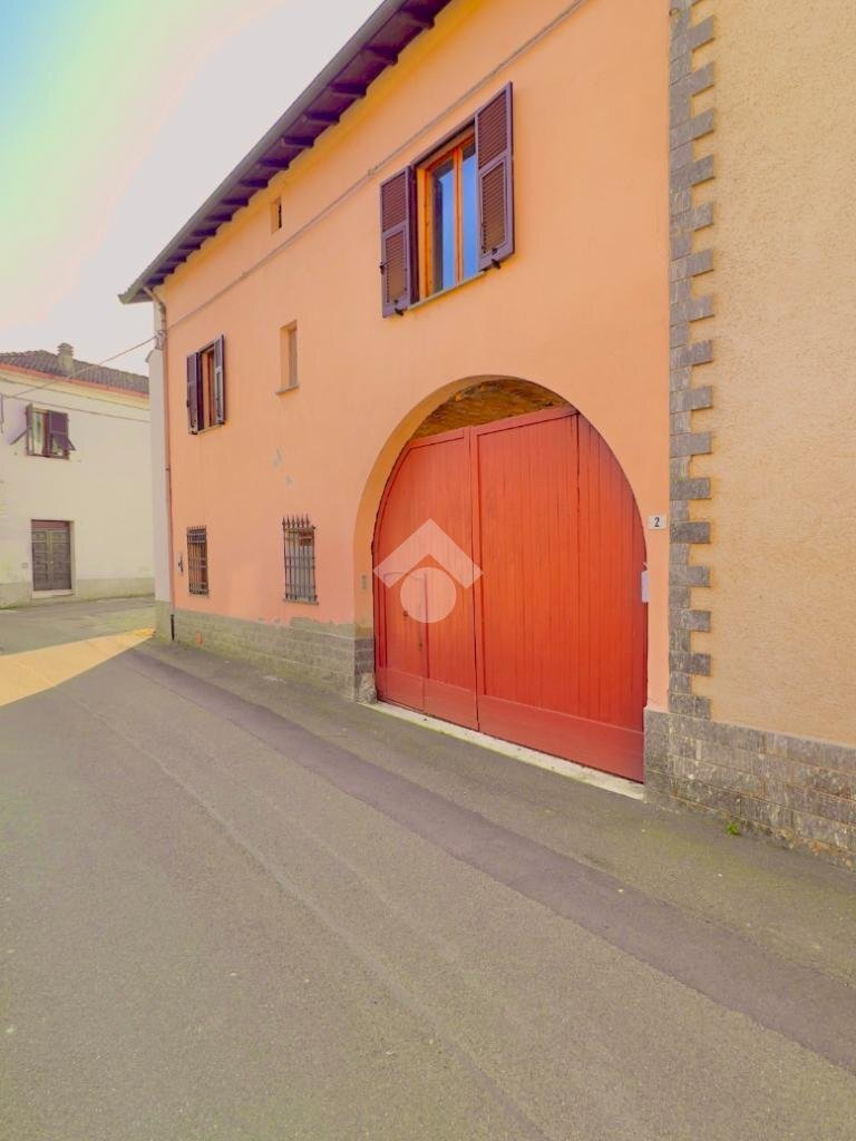 casa indipendente in vendita a Basaluzzo