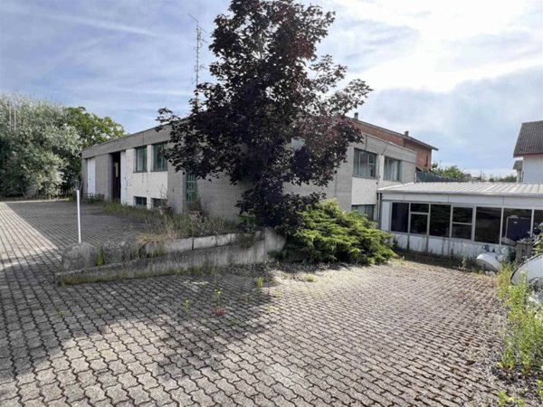 capannone in vendita a Basaluzzo