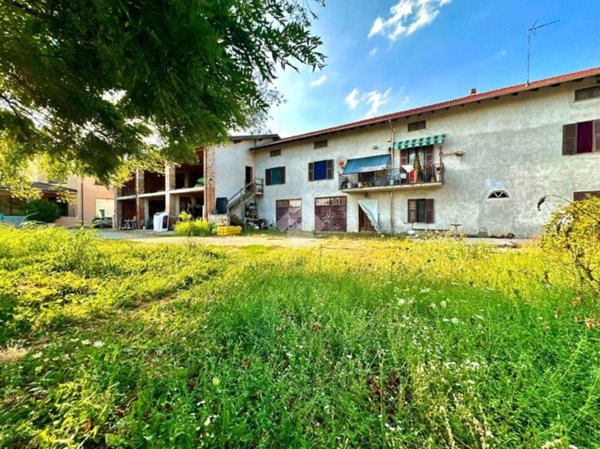 casa indipendente in vendita a Basaluzzo