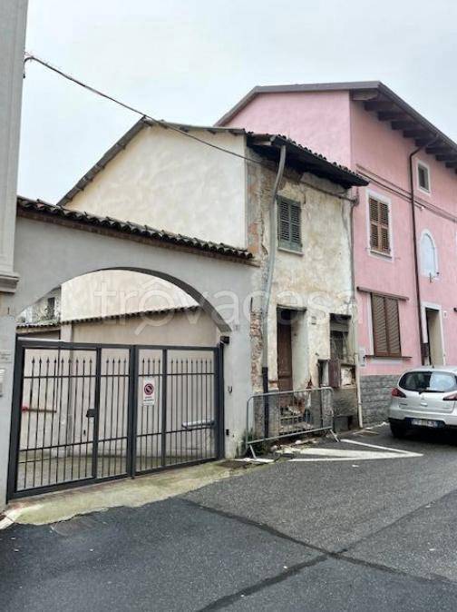 casa indipendente in vendita a Basaluzzo