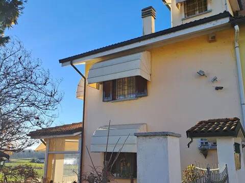 casa indipendente in vendita a Basaluzzo