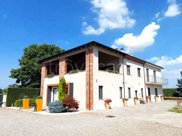 casa indipendente in vendita a Bassignana in zona Mugarone