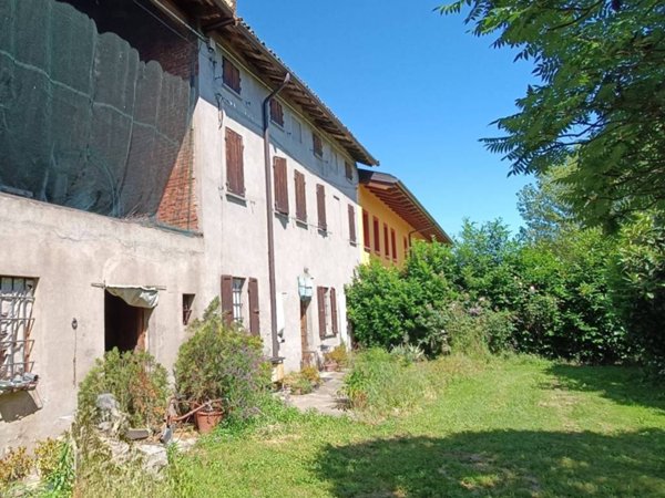 casa indipendente in vendita a Bassignana in zona Fiondi
