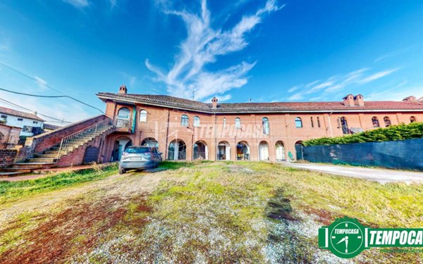 casa indipendente in vendita a Bassignana